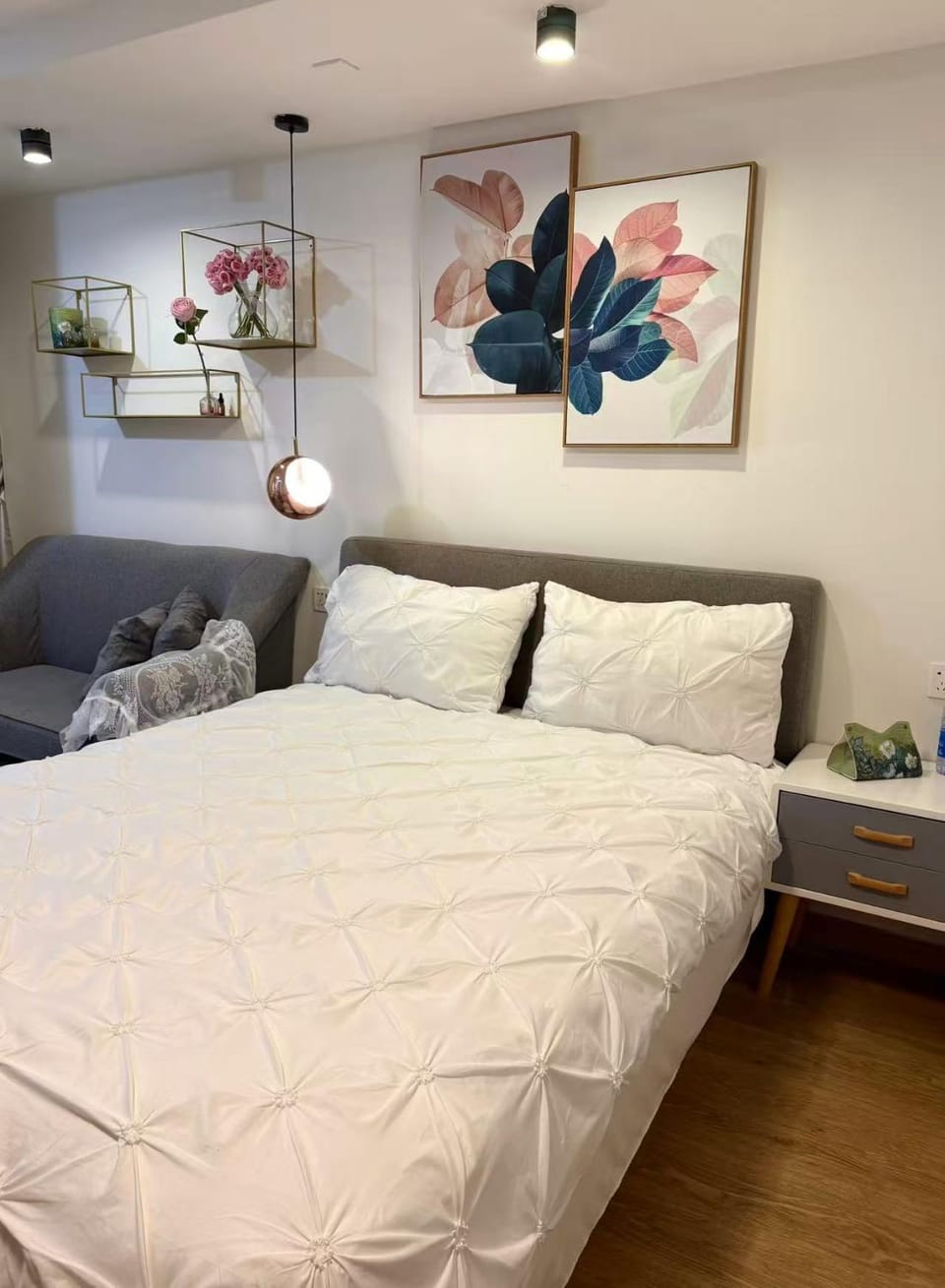 Bed, Bedroom