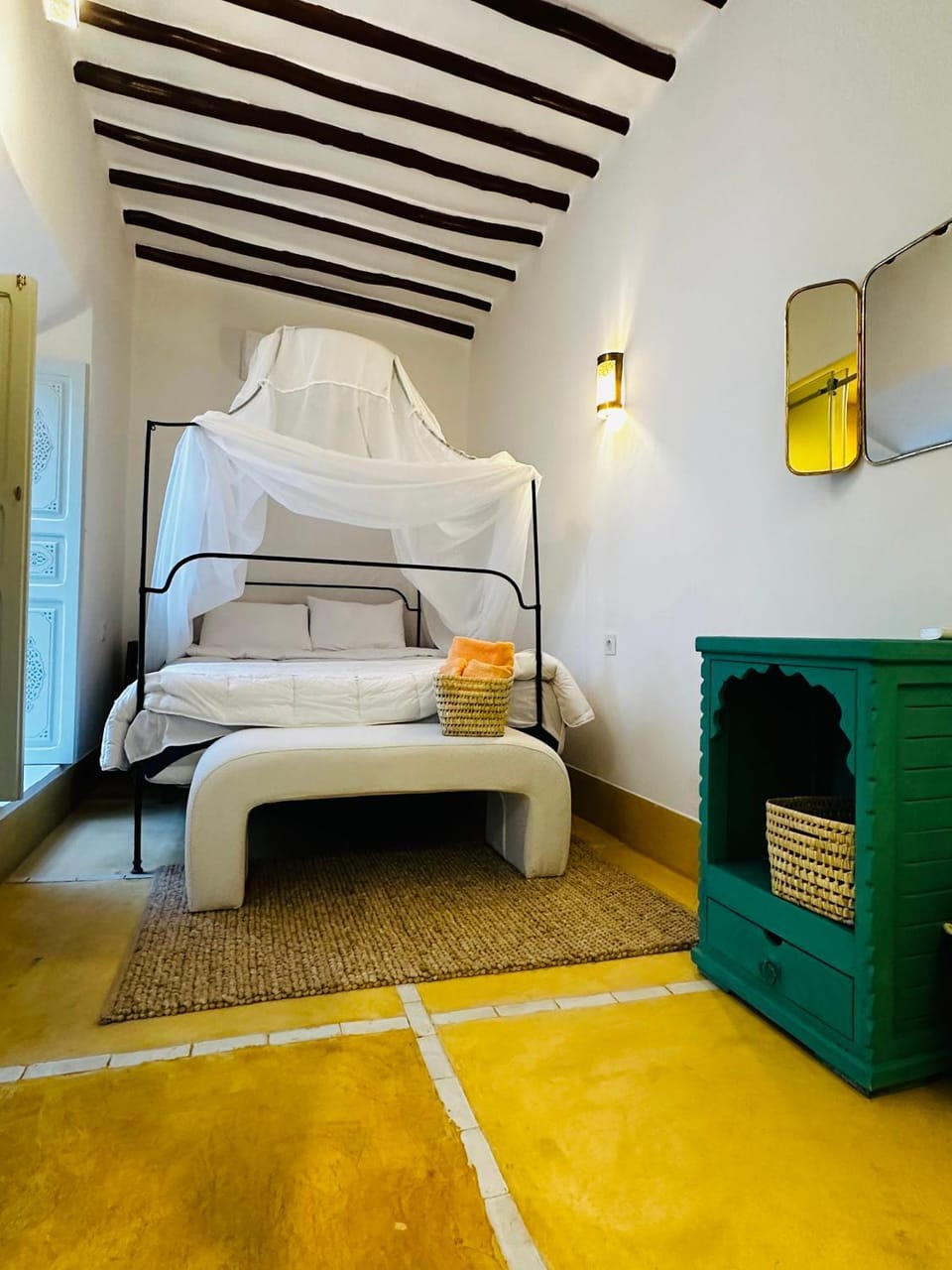 Bed, Bedroom