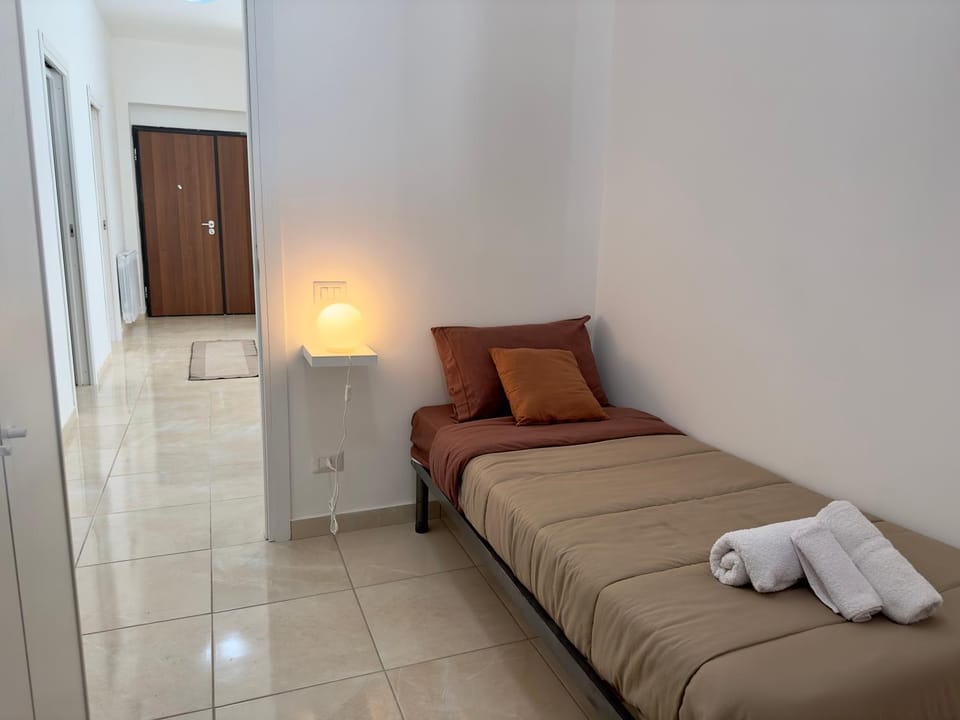 Bed, Photo of the whole room, Bedroom, towels, wardrobe
