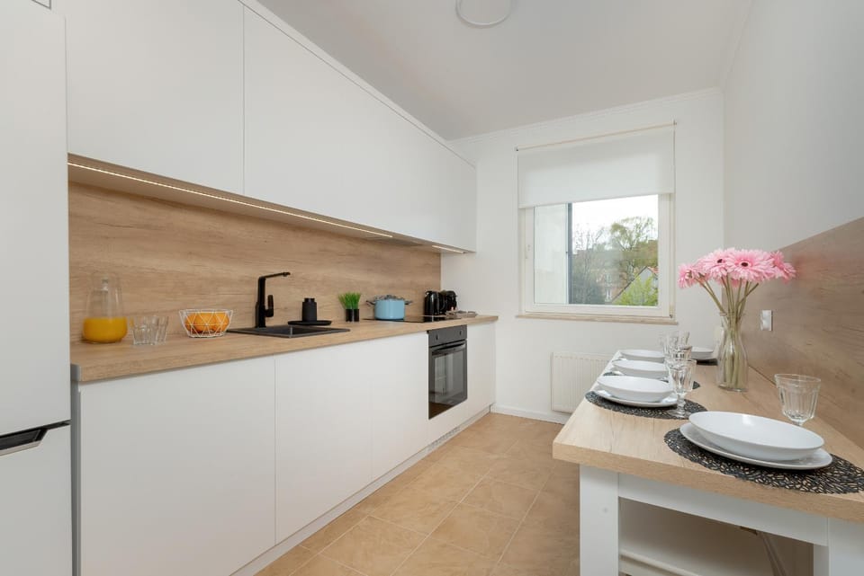 Coffee/tea facilities, Kitchen or kitchenette, minibar, pet friendly, stove