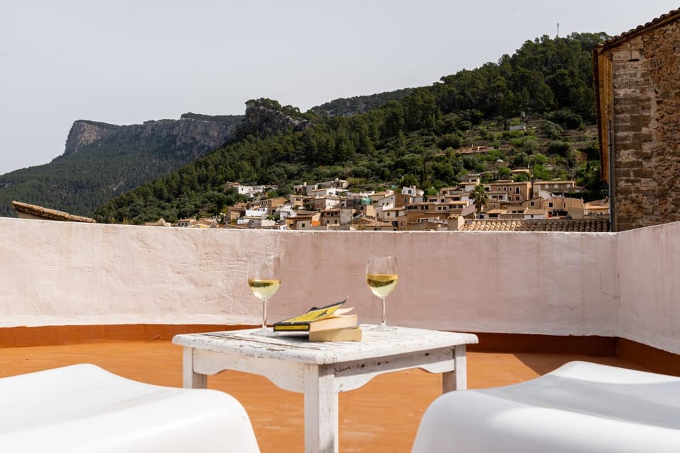 Natural landscape, View (from property/room), Balcony/Terrace