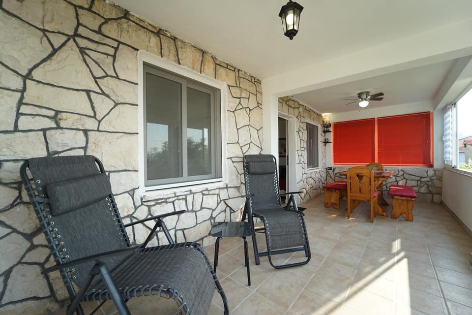 Patio, View (from property/room), Balcony/Terrace, Seating area, Dining area
