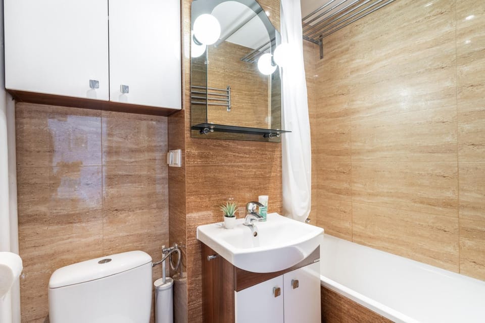 Shower, Bathroom, towels