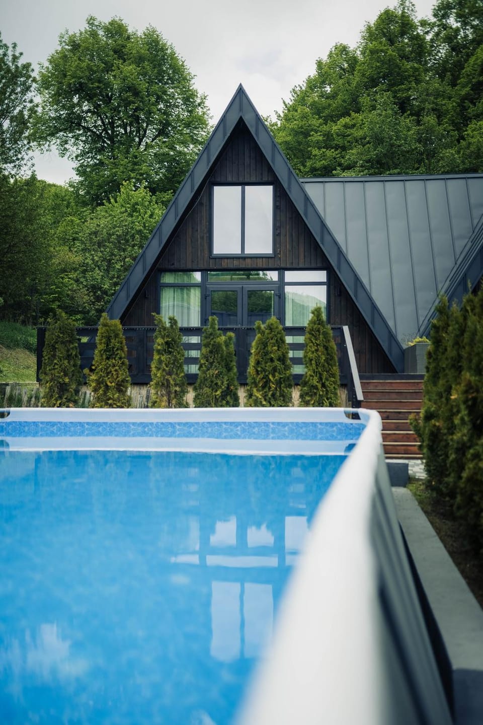 Shale Maidan Chalet in Lviv Oblast