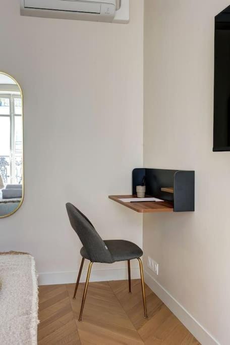 Sublime Apartment Champs Elysées 8Guests 3Bdr Apartment in Paris