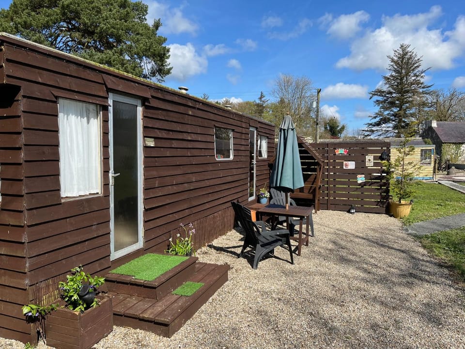 Day, Garden, Seating area, Garden view
