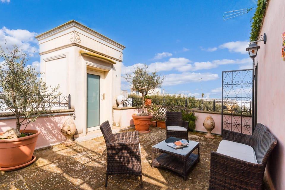 Balcony/Terrace, Balcony/Terrace