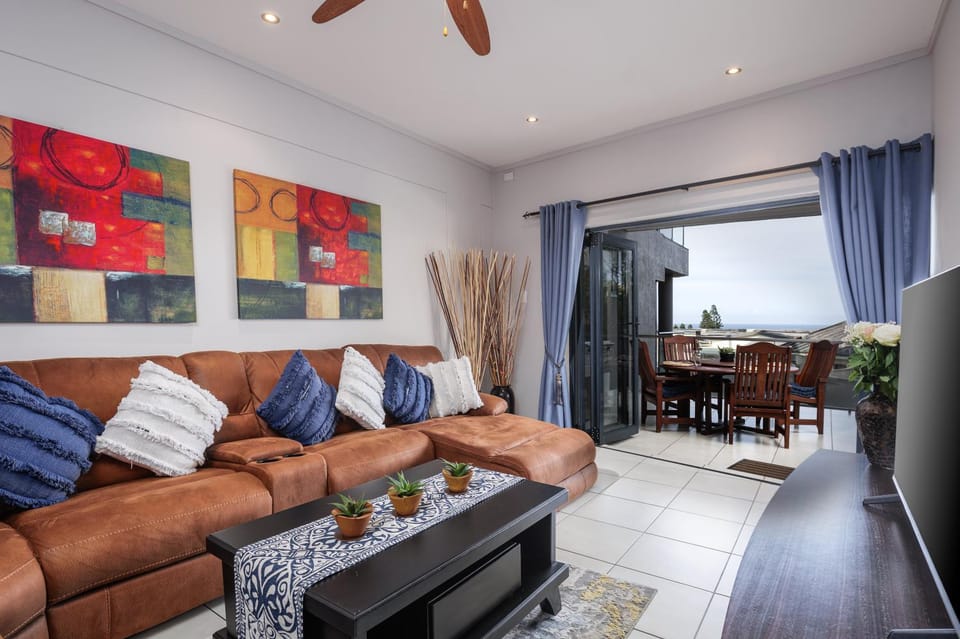 Living room, Seating area, fireplace, air conditioner