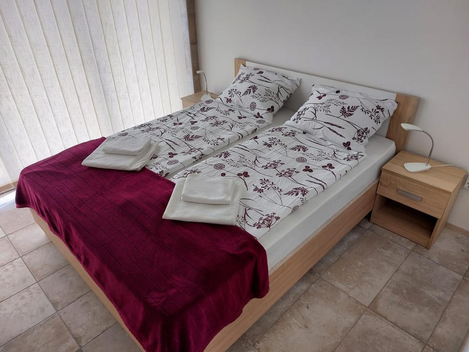 Szárszó Apartmanok Apartment in Balatonszárszó