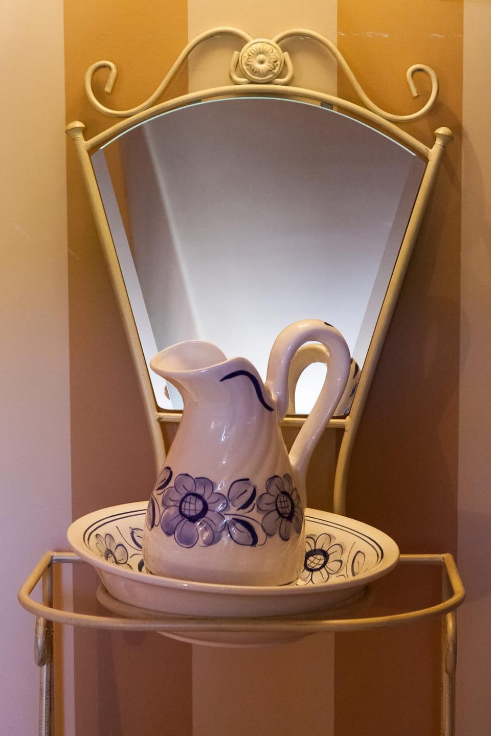 Decorative detail