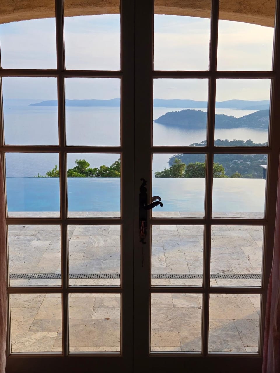 Day, Natural landscape, Mountain view, Sea view