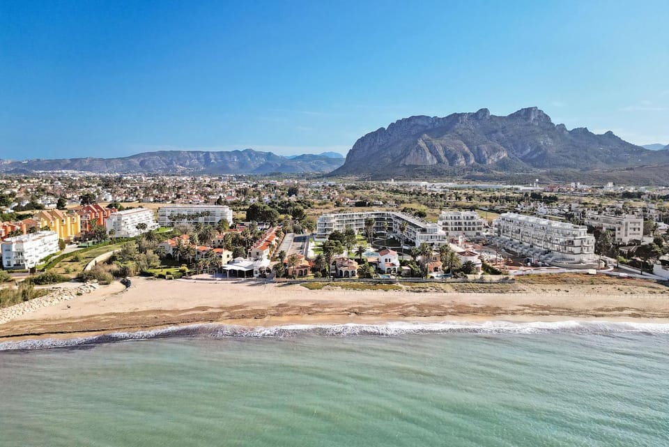 Property building, Nearby landmark, Beach