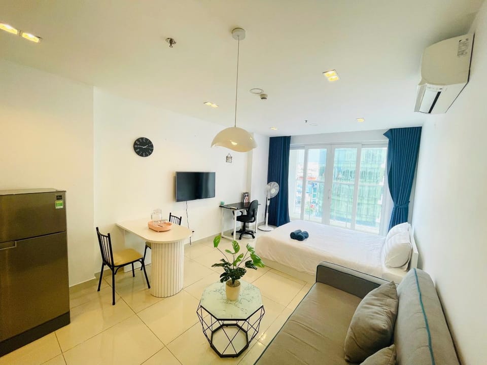 Communal lounge/ TV room, Photo of the whole room