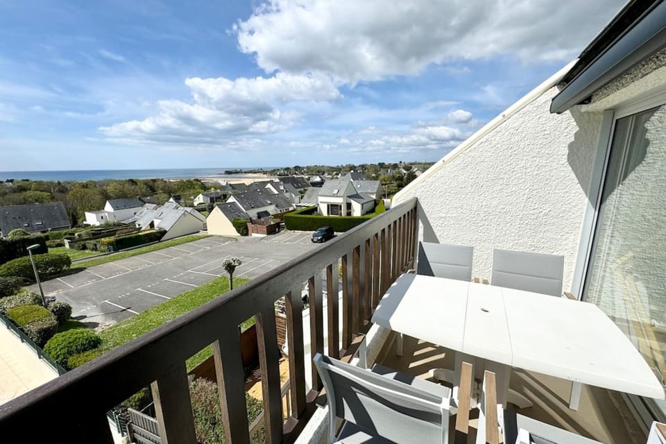 Superbe appartement duplex - Vue mer - Piscine Apartment in Guidel