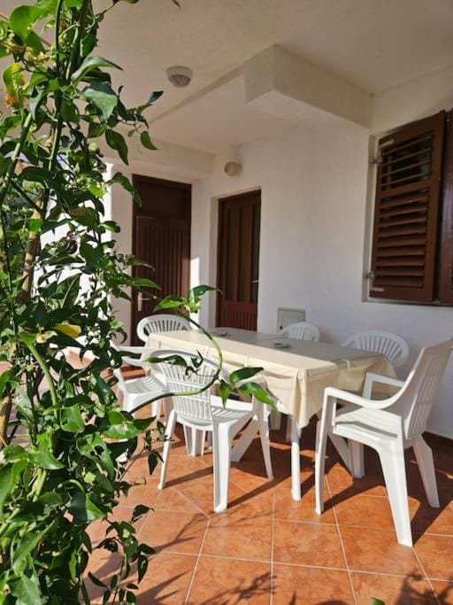 Patio, Balcony/Terrace, Seating area