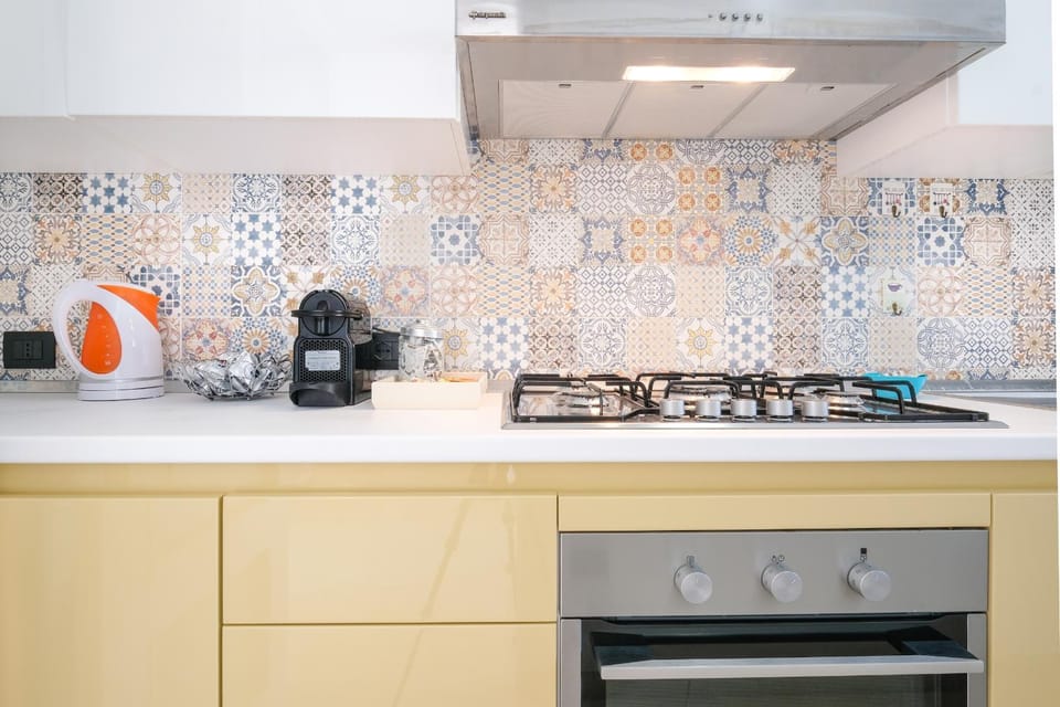Coffee/tea facilities, Kitchen or kitchenette, minibar, pet friendly, stove, toaster
