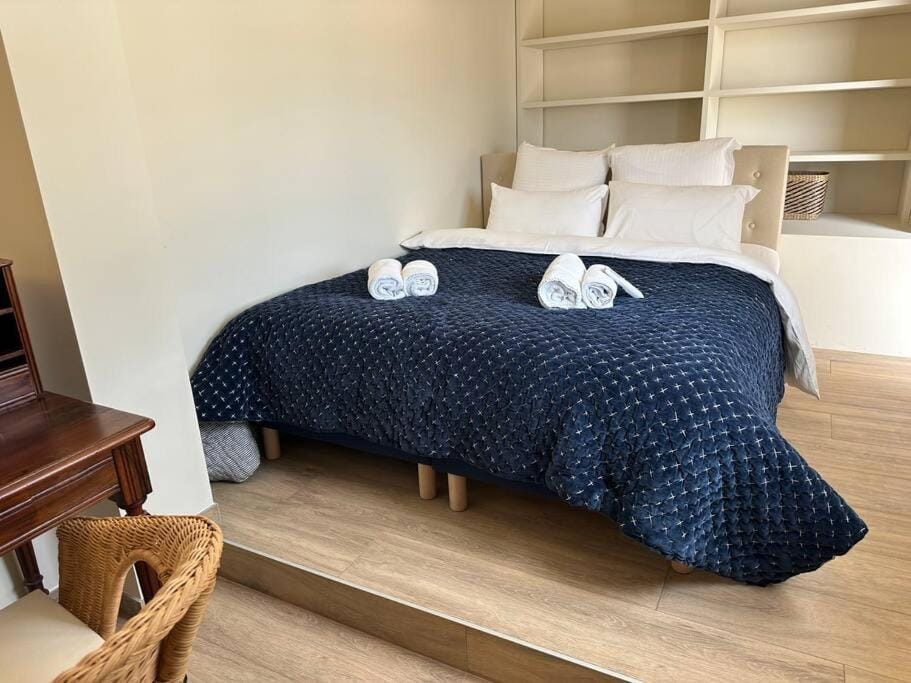 COSY STAR - Brand new flat with terrace Seaview flat AC for 4 Apartment in Antibes