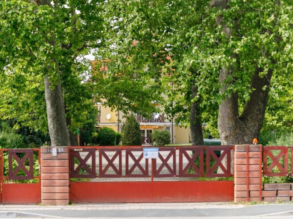 988 - Nyár Apartman Apartment in Hungary