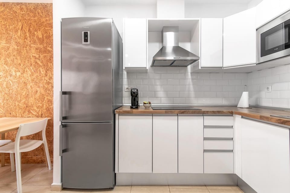 Kitchen or kitchenette, Living room
