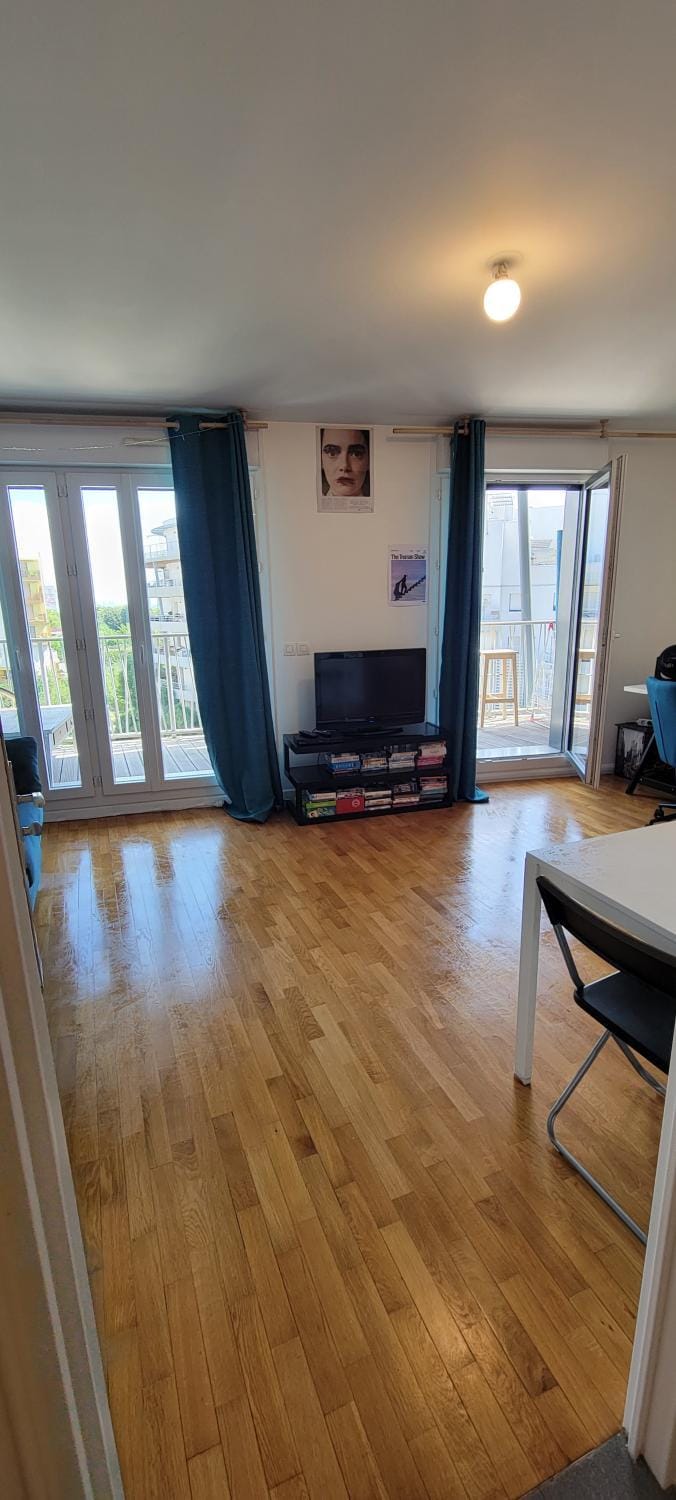 TV and multimedia, Living room