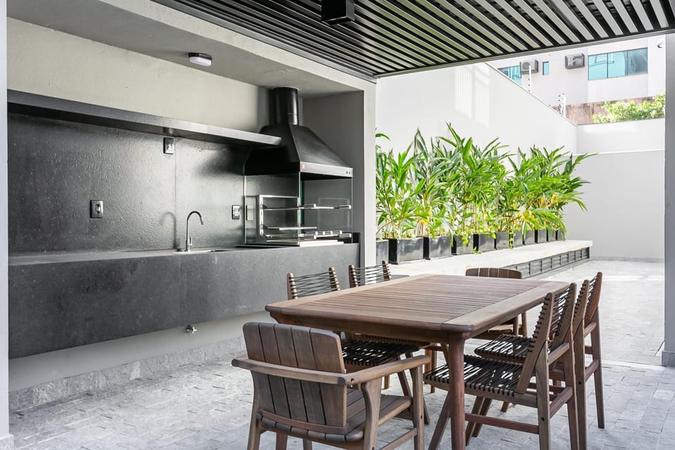 Restaurant/places to eat, Dining area