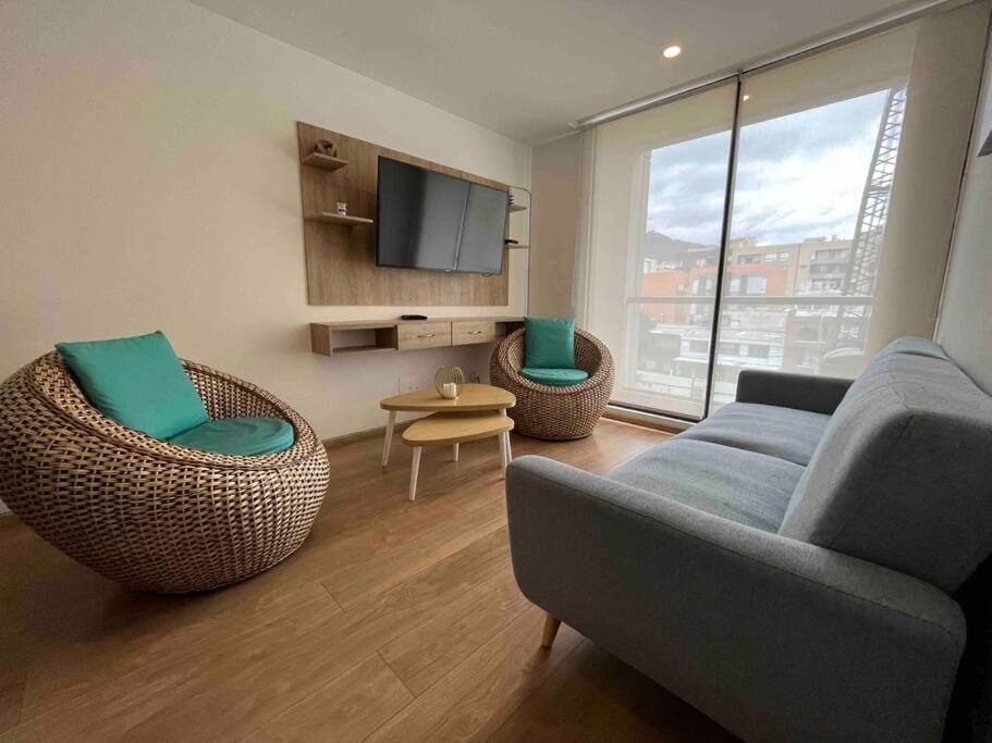 302 Comodidad, AptoFamiliar, 2Habs, Usaquen & Arte Apartment in Bogota
