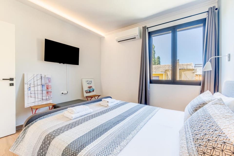 Property building, Living room, Bedroom