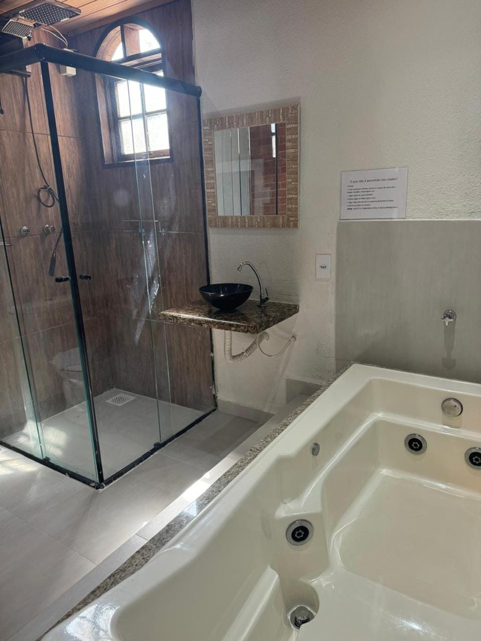 Chalé 09 com cozinha no coração de penedo Nature lodge in Resende