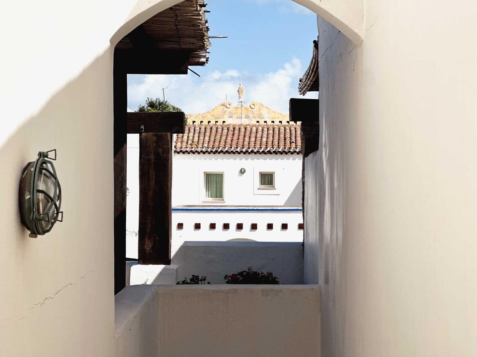 Property building, Day, View (from property/room), Balcony/Terrace