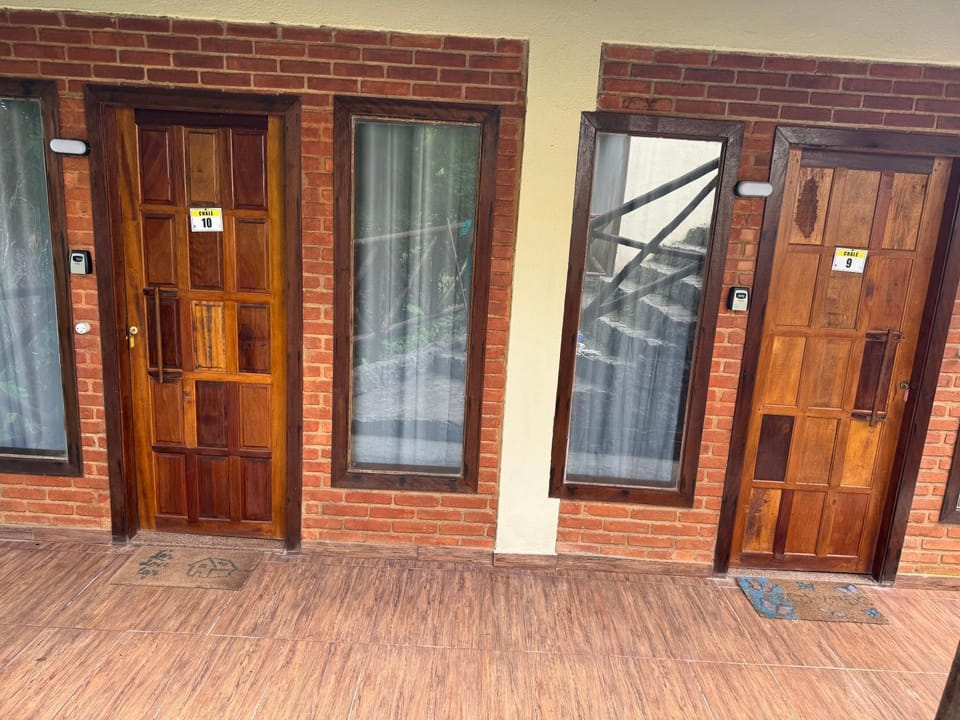 Chalé 10 com cozinha próx ao centro Nature lodge in Resende