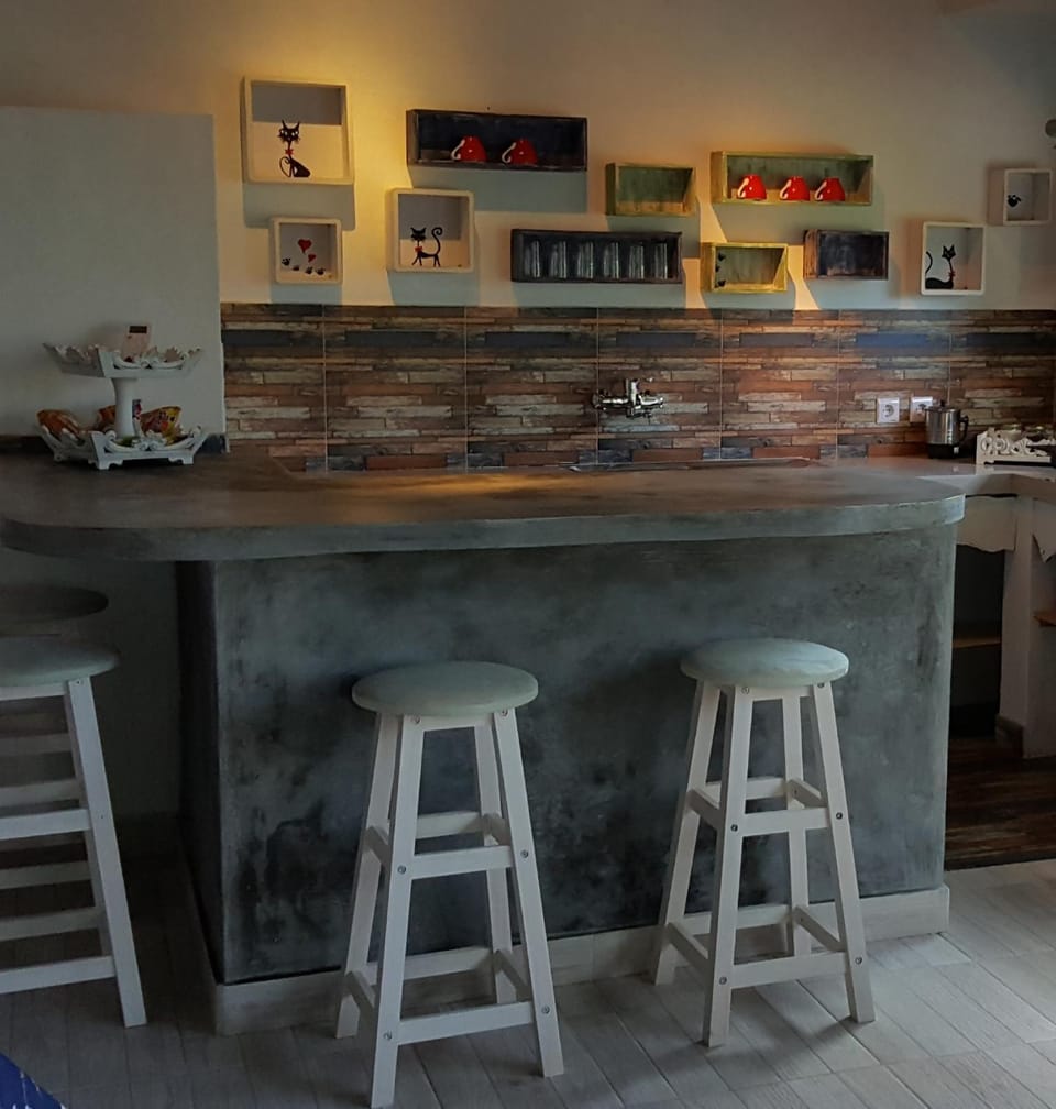 Kitchen or kitchenette, Living room, Dining area, Area and facilities, Family