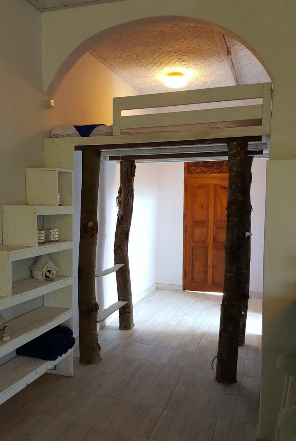 bunk bed