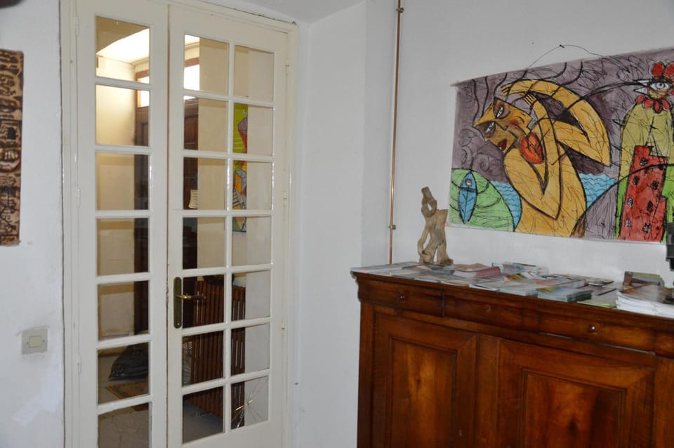 Property building, Decorative detail