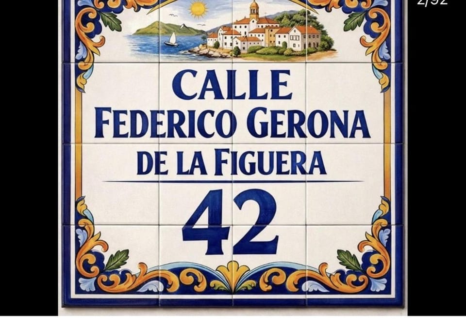 Property logo or sign, Street view
