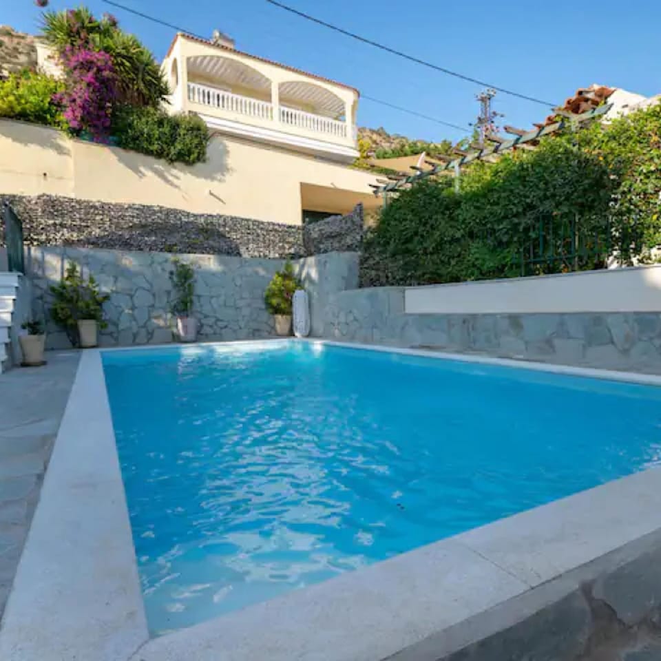 Property building, Pool view, Swimming pool