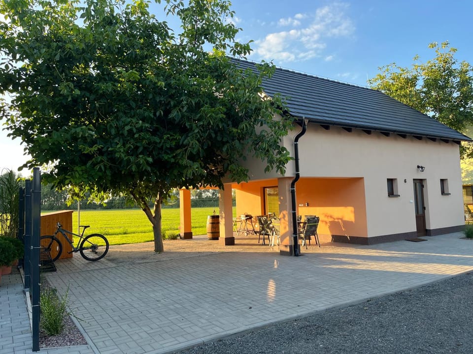 Rekreační dům U jezer, Milovice 6 House in South Moravian Region