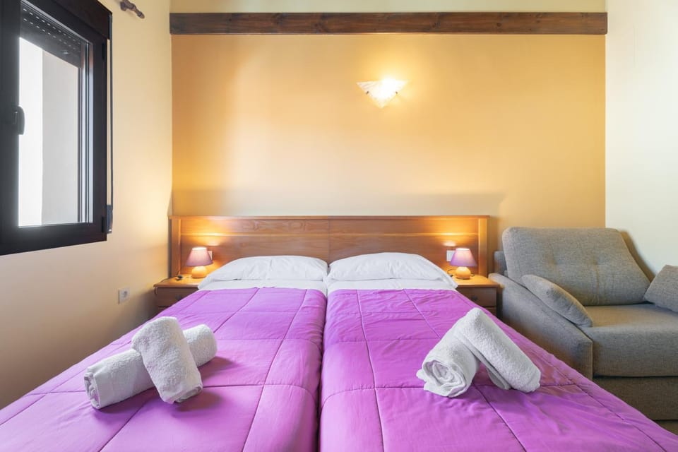 Property building, Living room, Bedroom