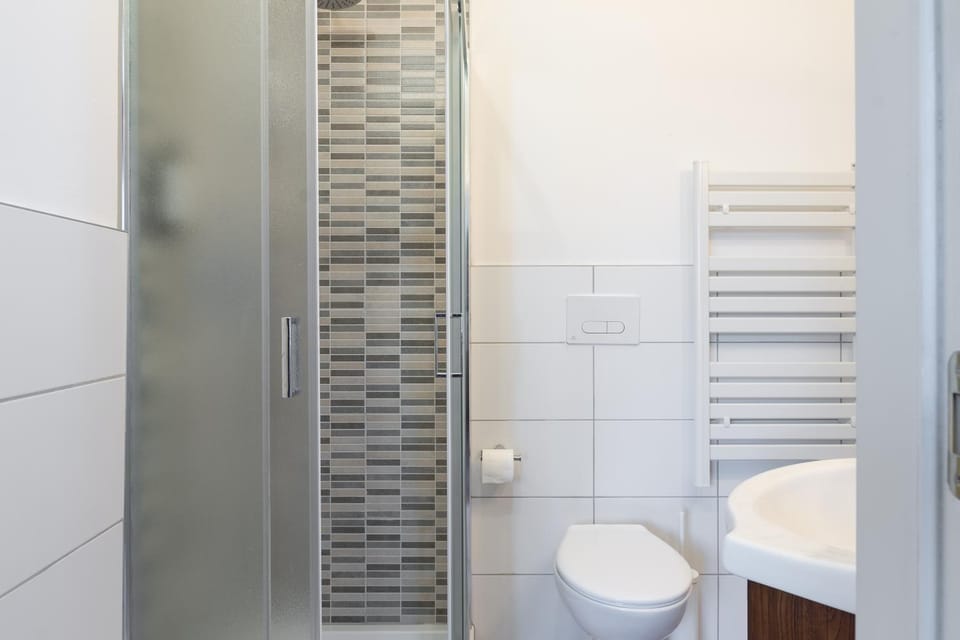 Bathroom, Living room