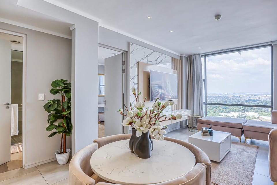 Masingita Towers Luxury Hotel 812 Apartment in Sandton