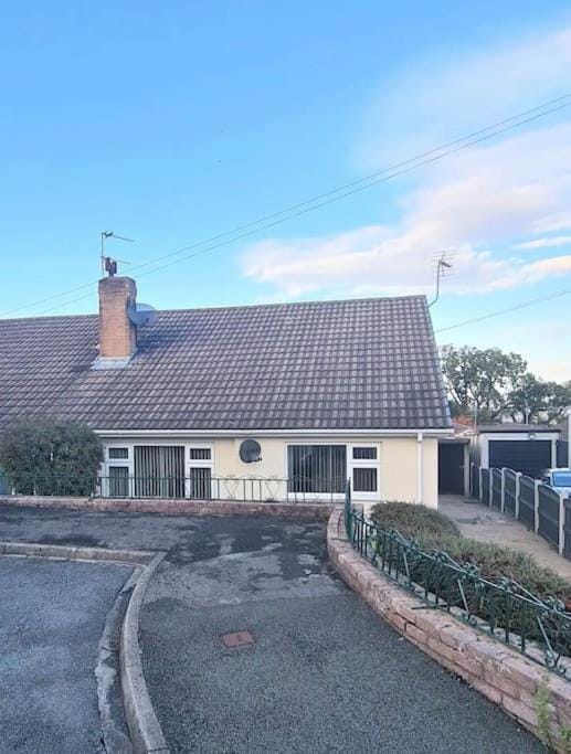 Wenford Dorma Bungalow House in Wirral