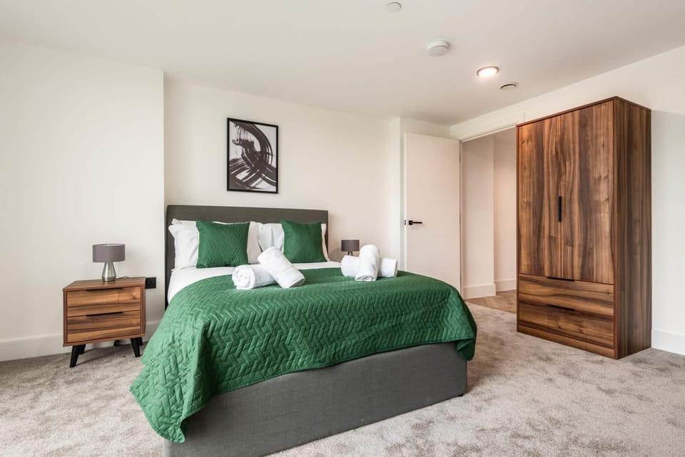 Bed, Photo of the whole room, Bedroom, wardrobe