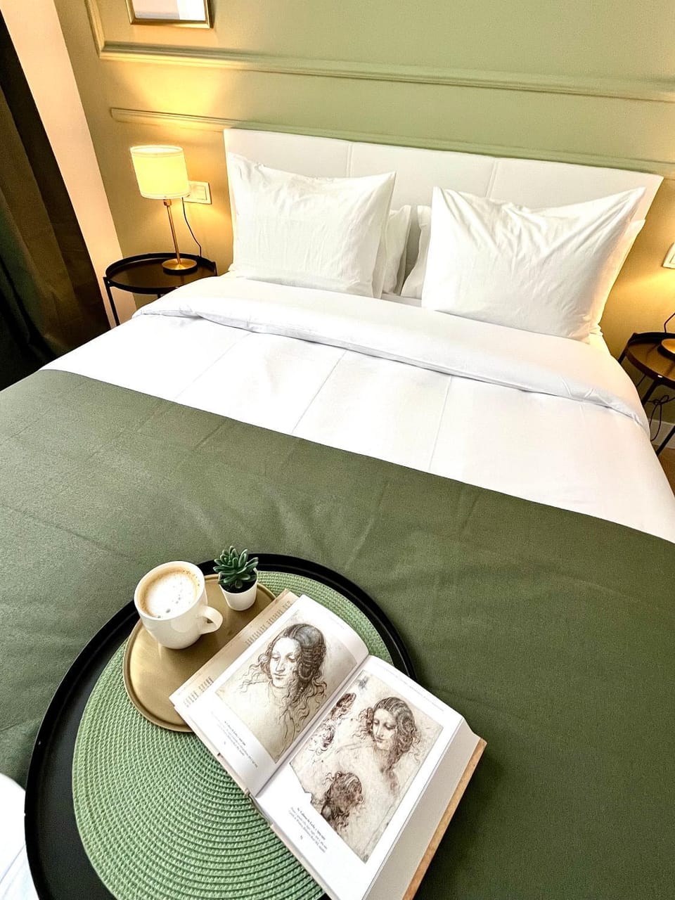 Bed, Bedroom