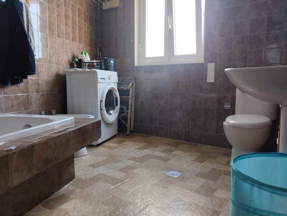 Specious Room near the sea Apartment in Fisterra