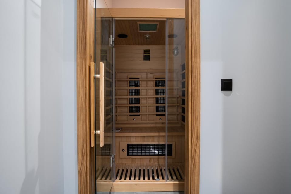 Shower, Sauna, Bathroom