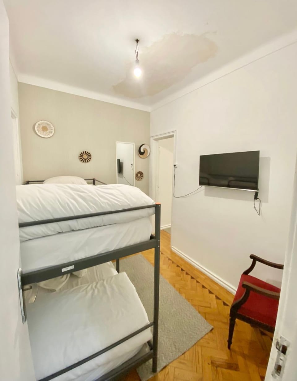 Lisboa aconchego Próximo ao Aeroporto Bed and Breakfast in Lisbon