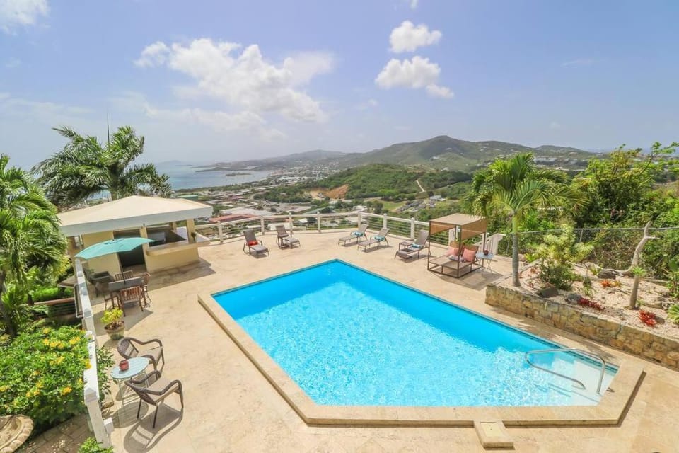 Natural landscape, Balcony/Terrace, Pool view, Swimming pool, sunbed