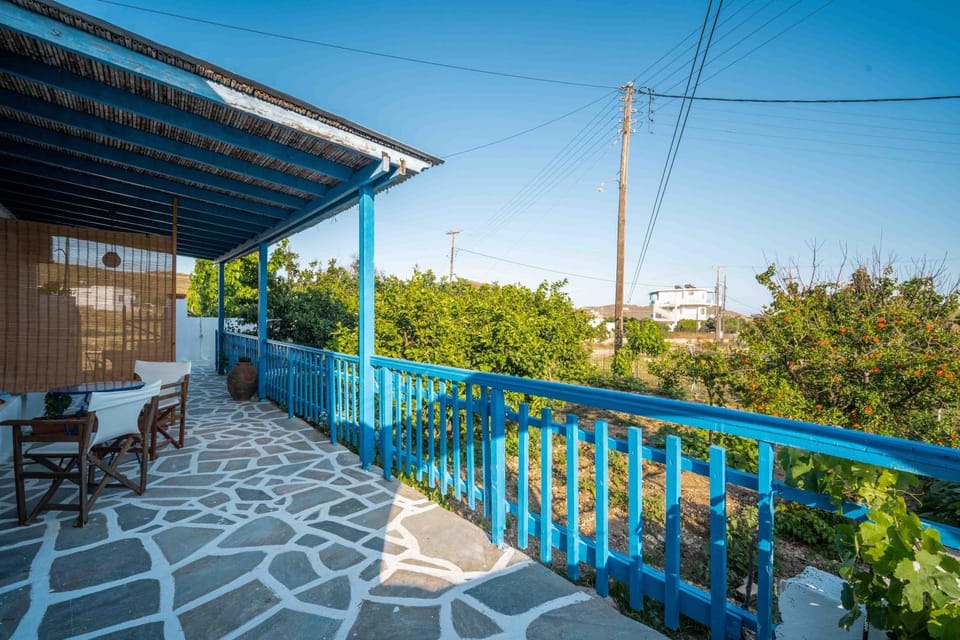 Alcyone Apartment in Milos