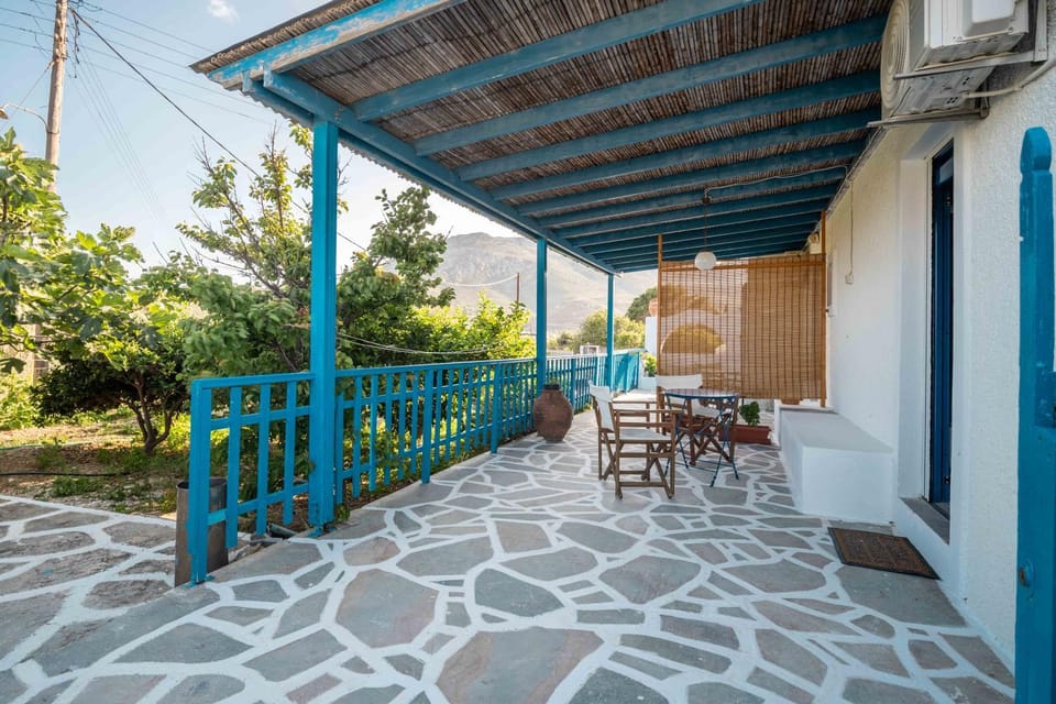 Alcyone Apartment in Milos