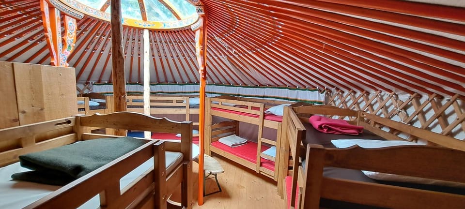 La Petite Echelle Luxury tent in Canton of Vaud