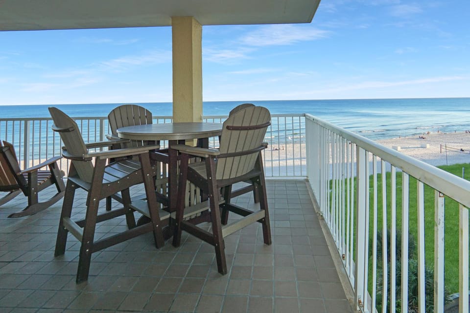 Summer House 606B by ALBVR - Gorgeous Corner Condo with Wrap Around Balcony! House in Orange Beach